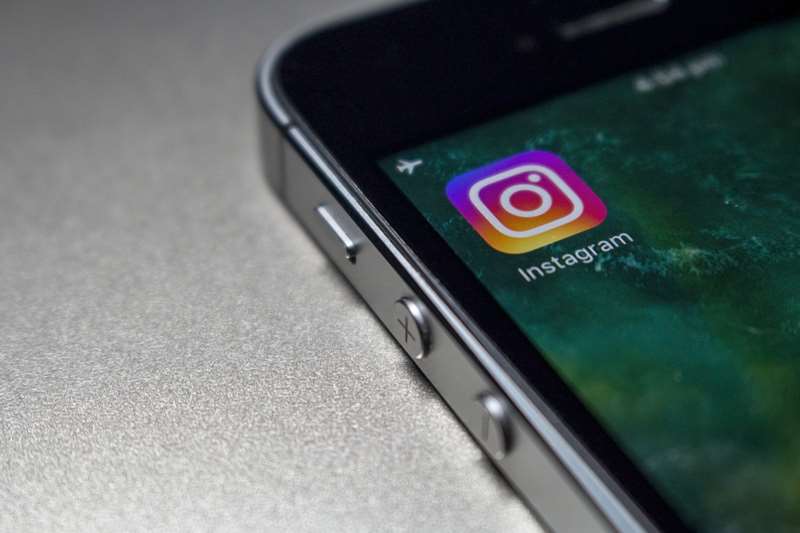 Instagram Akan Sediakan Fitur Untuk Download Data
