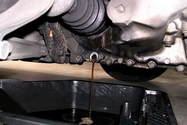 Habis Libas Genangan, Wajib : Cek Oli 