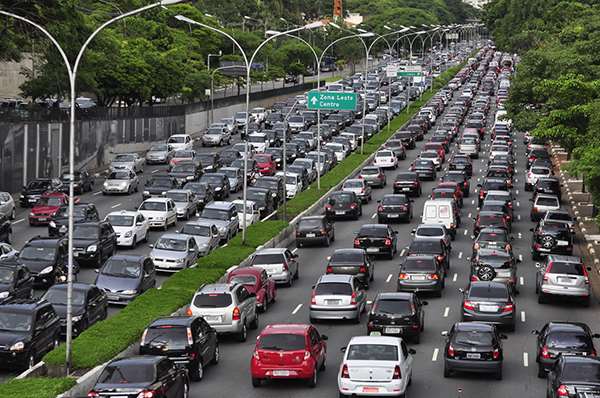 10 Negara di Dunia dengan Pemilik Mobil Terbanyak