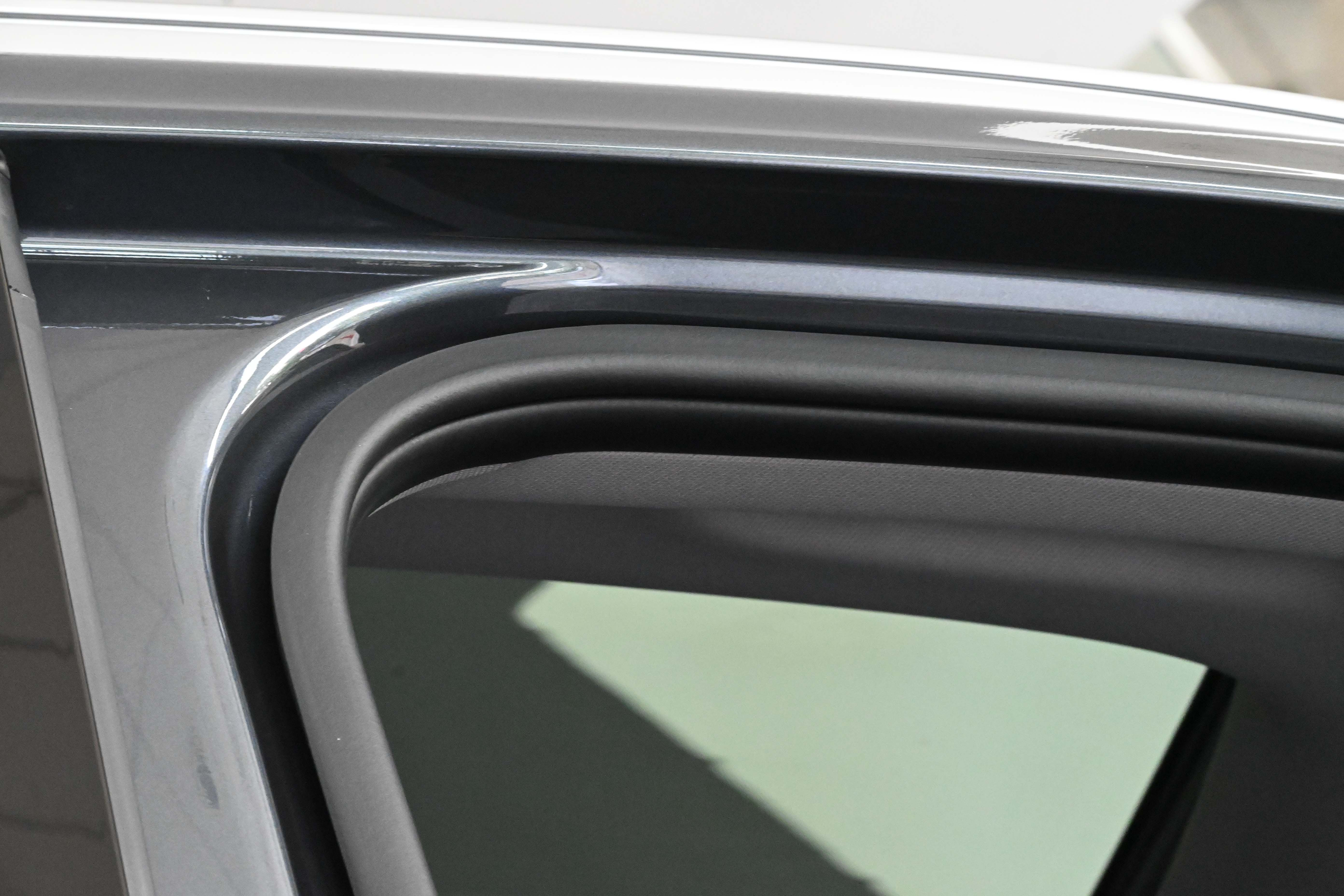 Karet Pintu Jaga Kekedapan Kabin