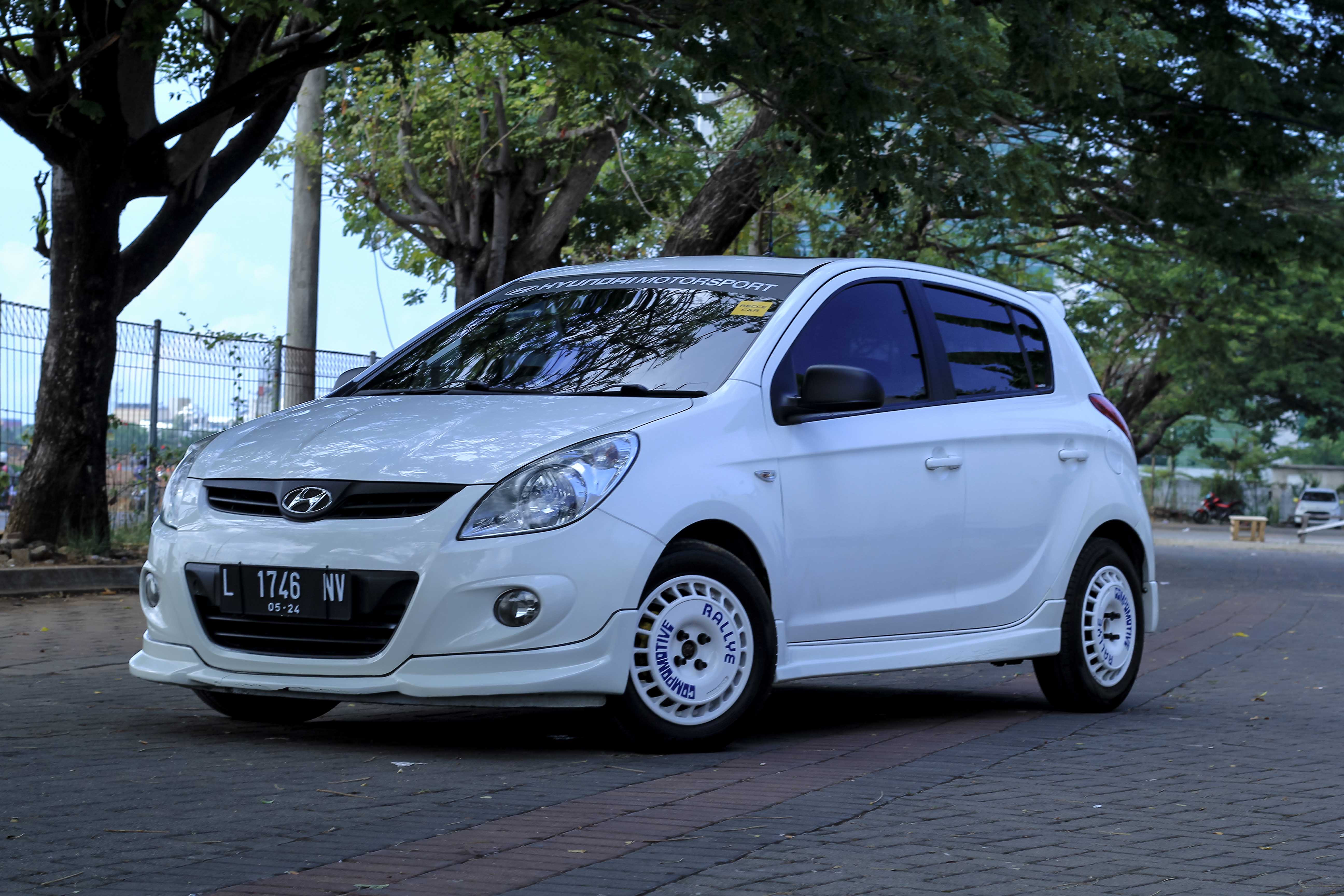 Hyundai I20 Tampil Beda Dengan Velg Rally