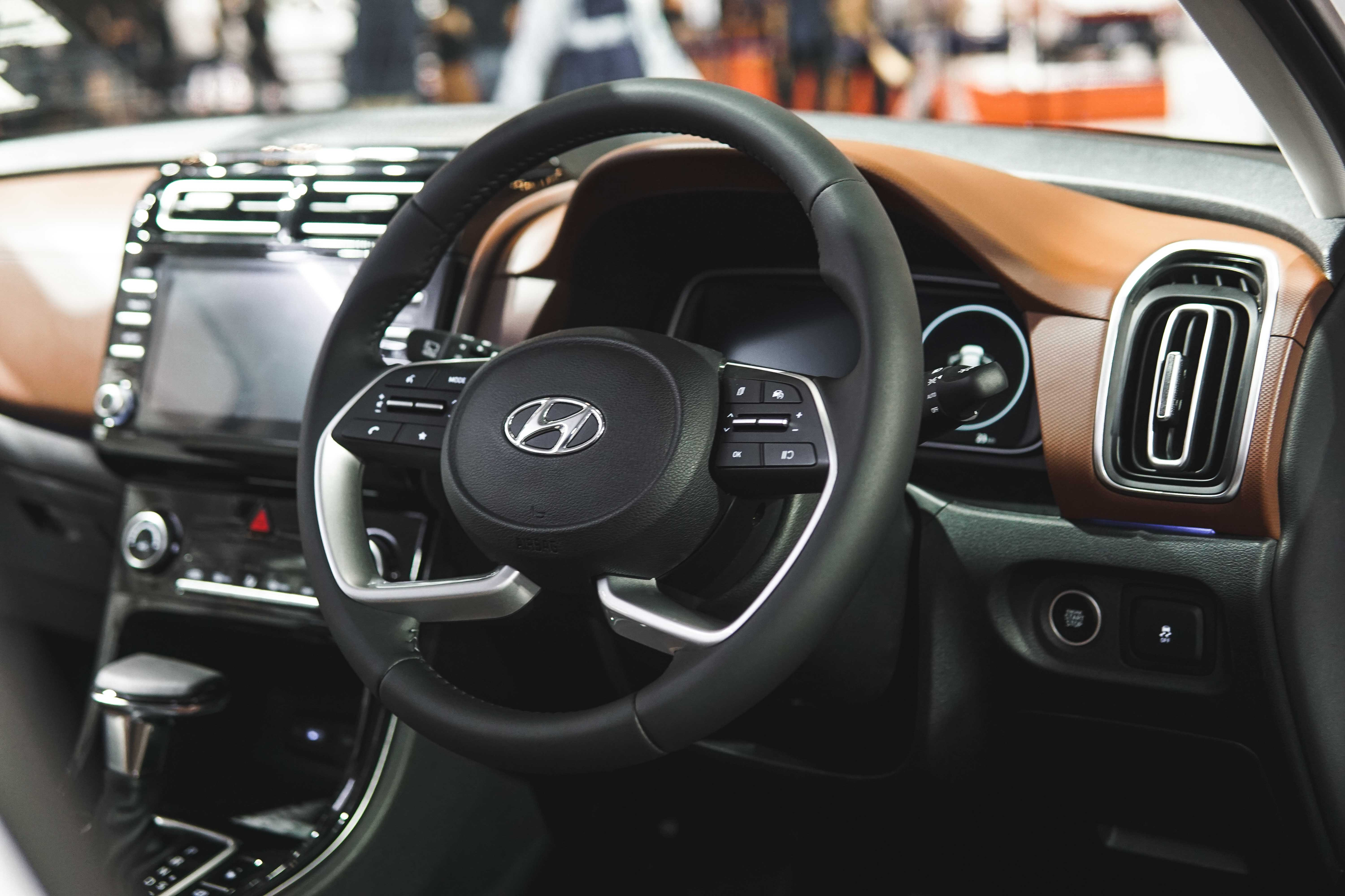 Mengapa Power Steering Terkadang Bisa Berat Mendadak?