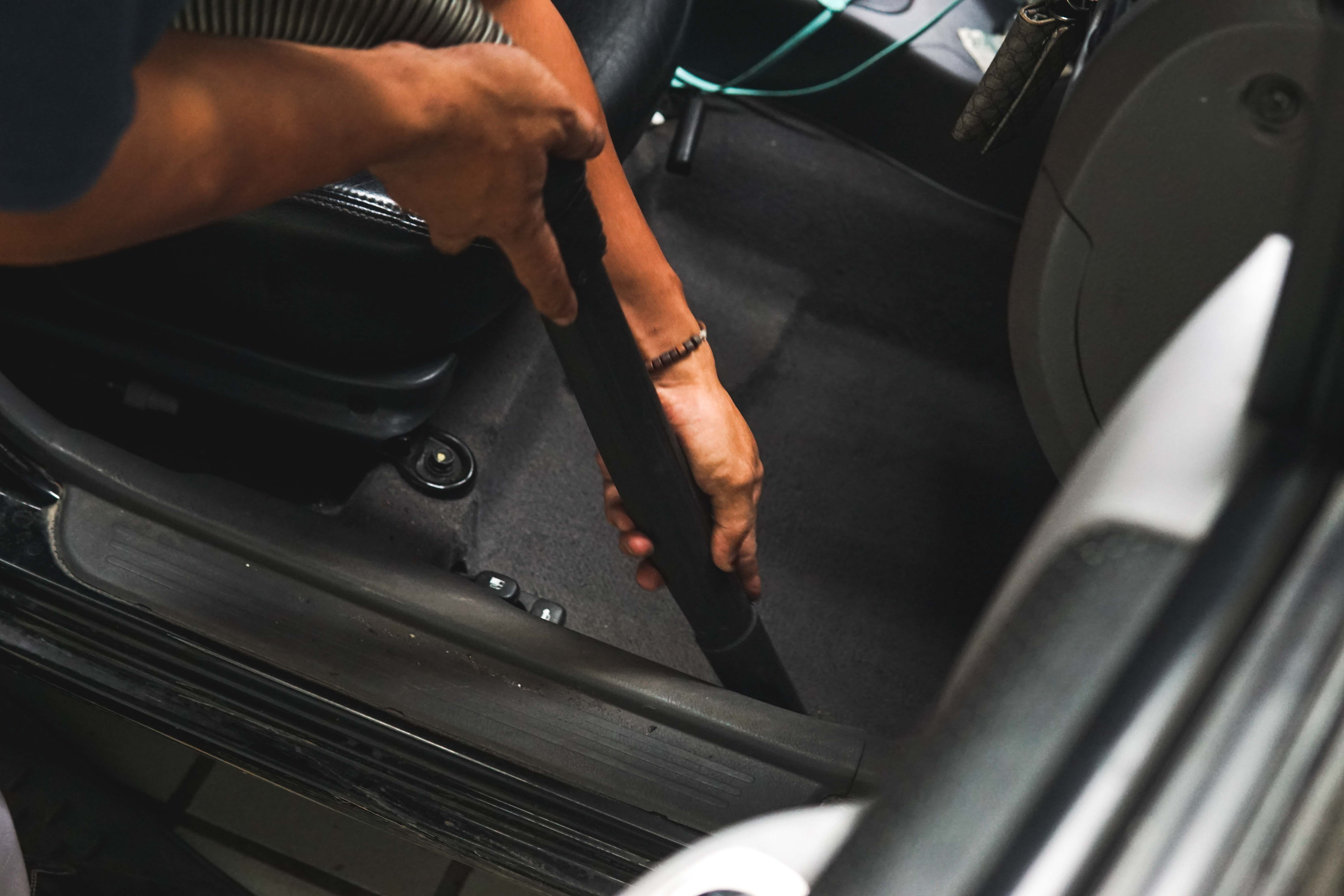 Kapan Jam Yang Tepat Mencuci Mobil Hyundai?